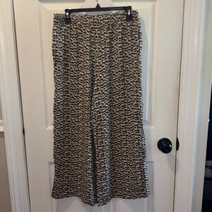 H&M WIDE LEGGED CROPPED PANTS
